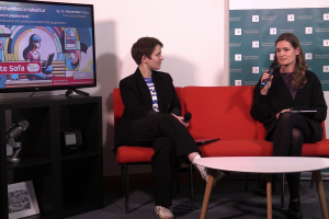 Bild zum Beitrag: BVBM und GMK starten bundesweite Ausstrahlung der Interviewreihe "Auf dem Roten Sofa" zum Safer Internet Day